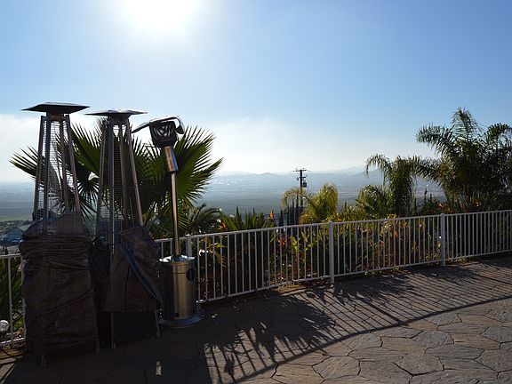 Huge front patio area