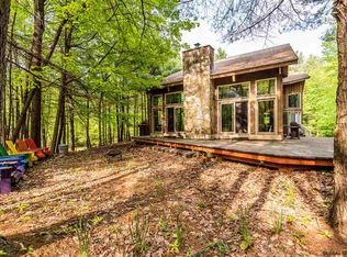 200 Algonquin Beach Rd, Averill Park, NY 12018