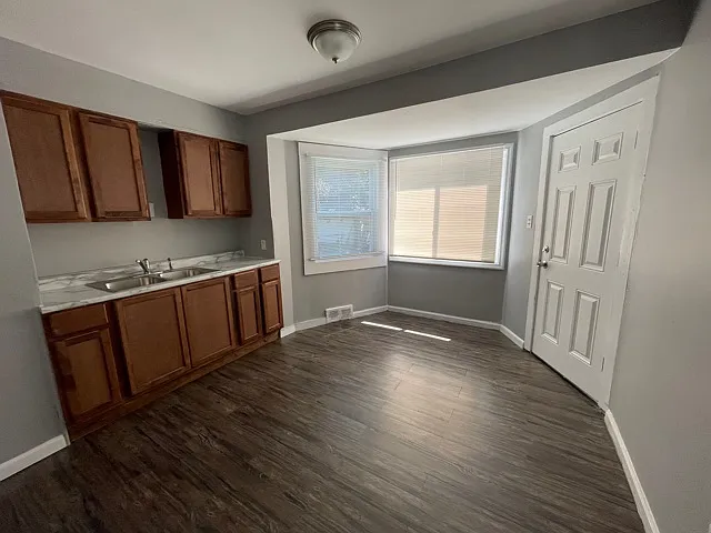 14134 Collingham Dr — Photo 6
