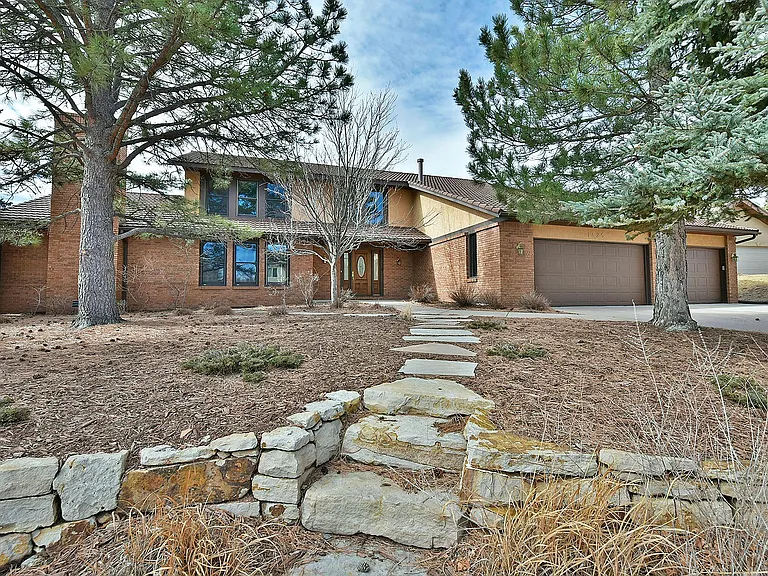 1425 Winding Ridge Ter — Photo 16