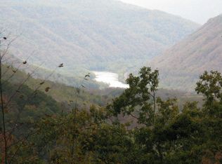 Mill Rd, Hinton, WV 25951