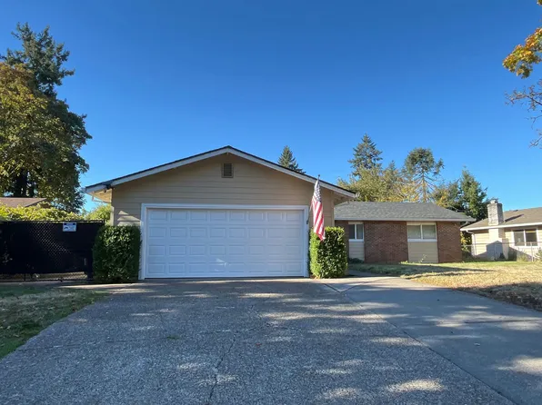 11721 SE McGillivray Blvd, Vancouver, WA 98683