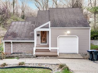 23 Hawthorn Hl, Louisville, KY 40204