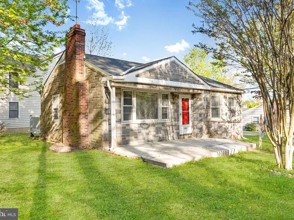 185 S Bishop Ave, Secane, PA 19018