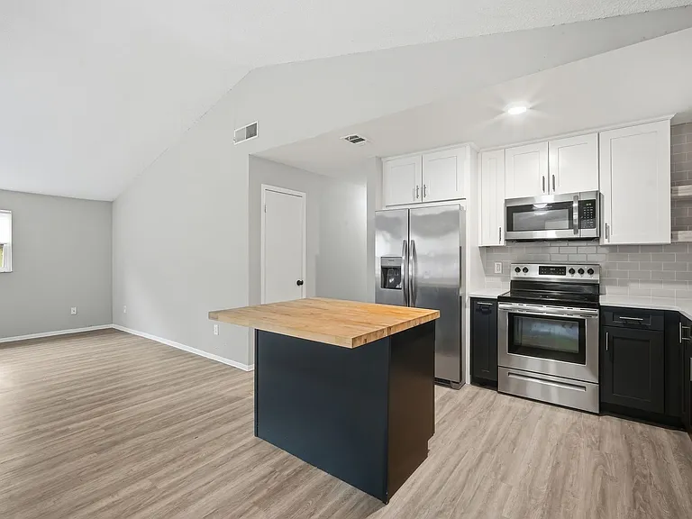 5119 Chilkoot St — Photo 11