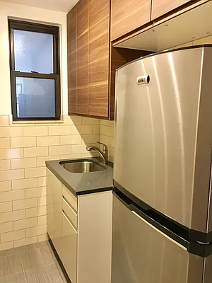 Rented by Warren T Real Estate Corp. | media 23