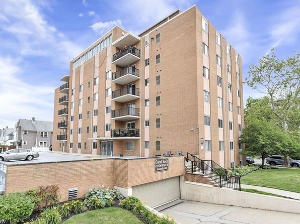 12029 Clifton Blvd APT 105