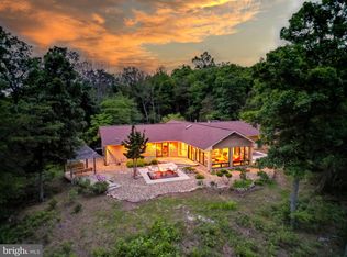 302 Fox Run Rd, Wardensville, WV 26851