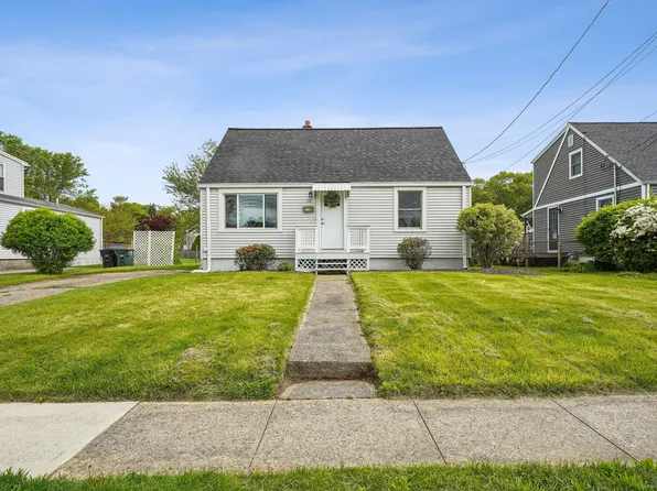 171 Meadowside Road, Milford, CT 06460