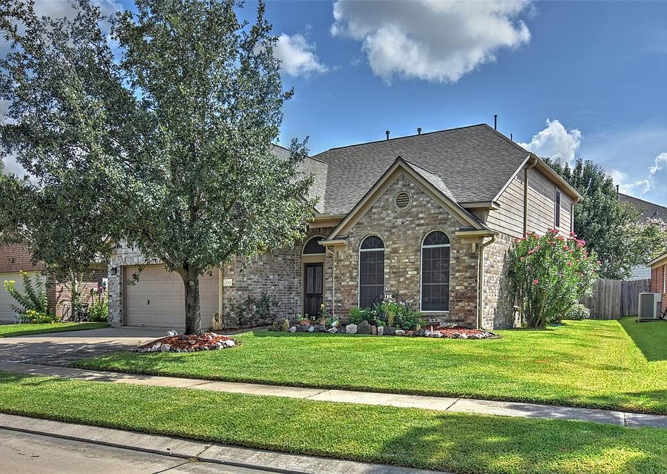 1st image of 2314 Hollyfield Ln