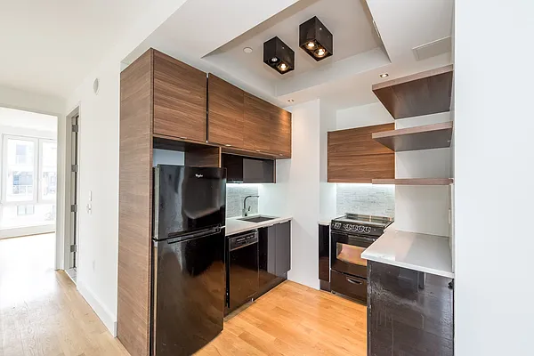 Rented by Nooklyn NYC LLC | media 79