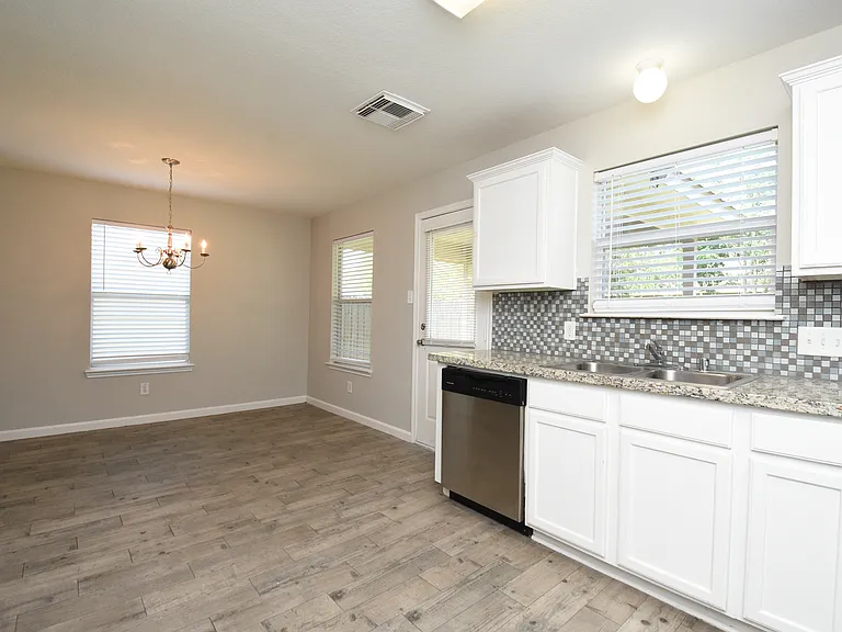 21603 Falvel Lake Dr — Photo 10