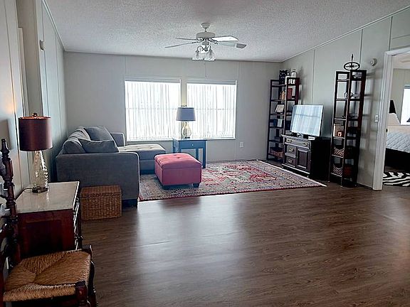 3rd image of 2626 88th St E