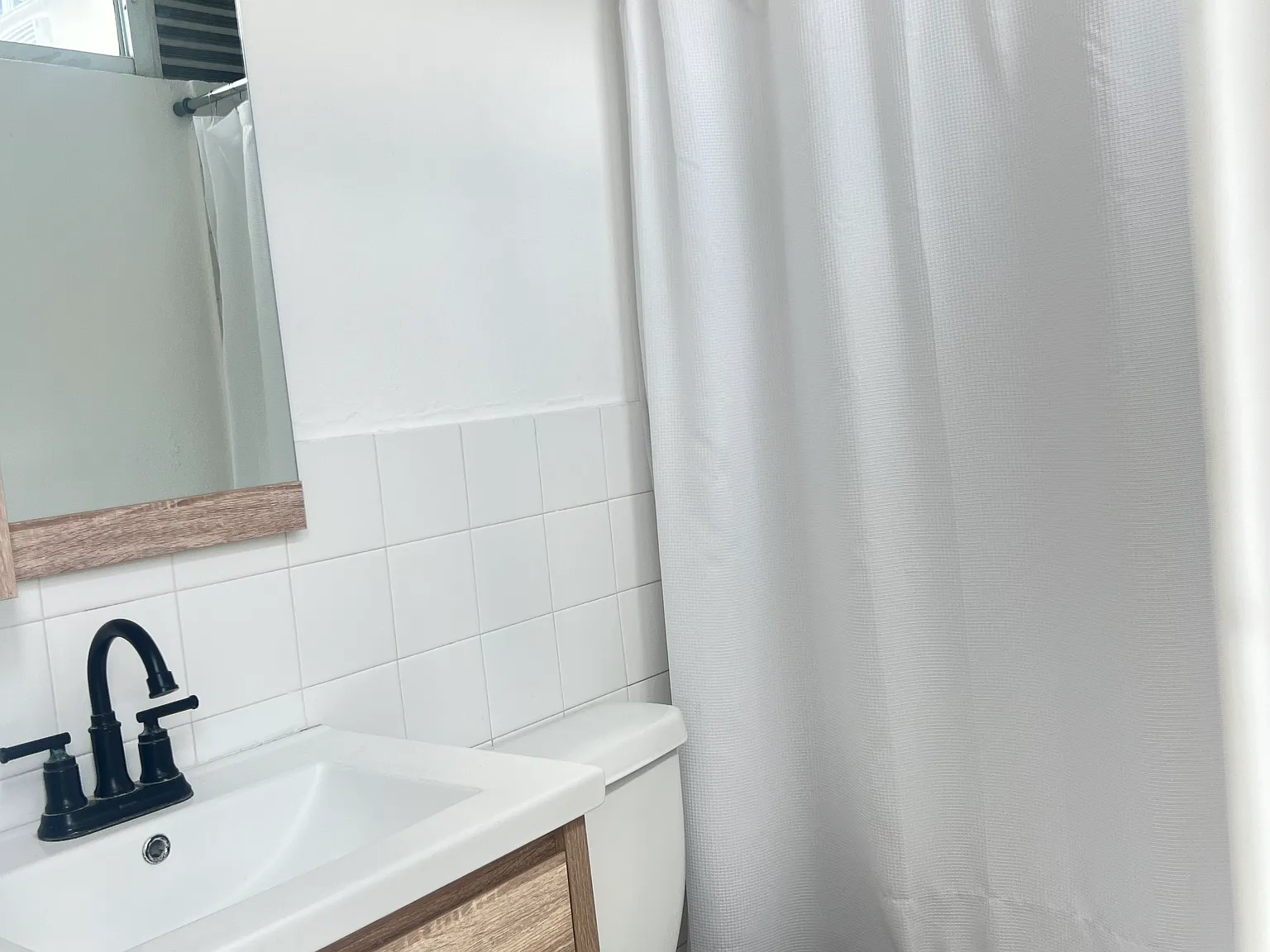 1 bed, 500 sqft, $1,200 — Photo 3