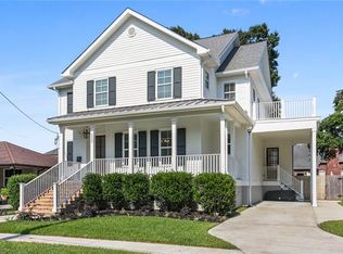 5423 Bancroft Dr, New Orleans, LA 70122