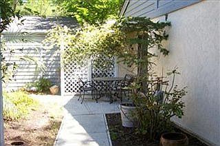 5th image of 1440 Villa Pl E