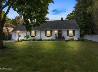 203 Florence Pl, Middletown, NJ 07748