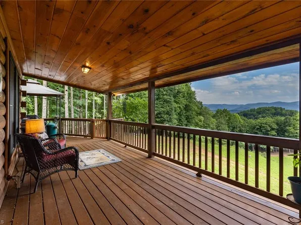 1023 Idlewild Dr, Hays, NC 28635