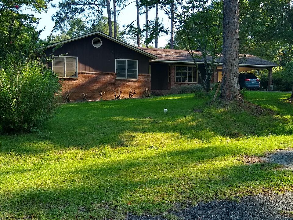 1st image of 825 Mixon Dr