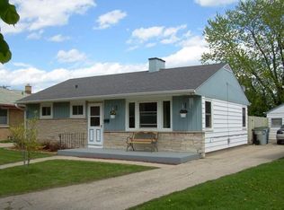 3240 S 72nd St, Milwaukee, WI 53219