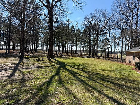 3rd image of 397 Myrick Strengthford Rd