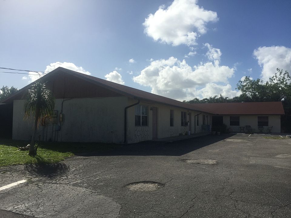 2nd image of 17591 Carver Ave