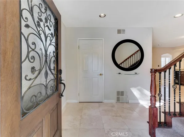 22781 Macfarlane Dr, Woodland Hills, CA 91364