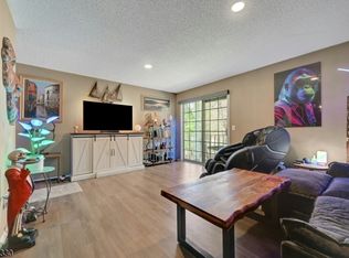 111 Raintree Ln #111, Mahwah, NJ