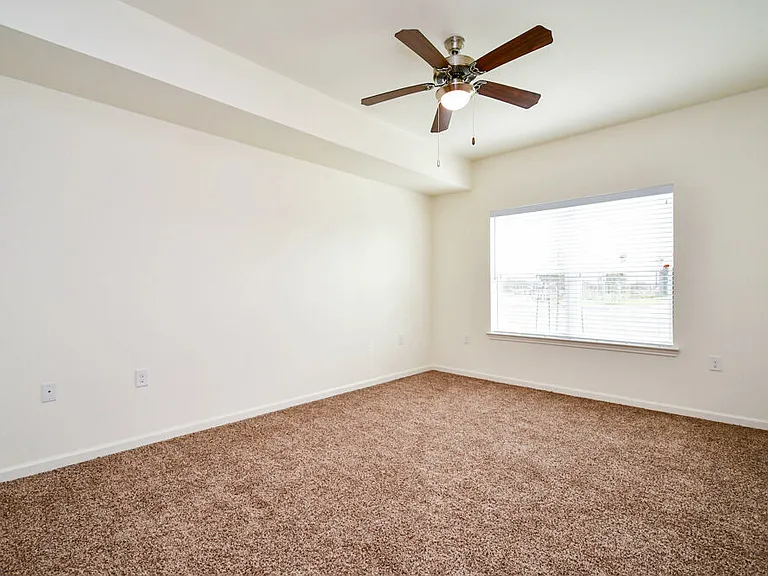 Primrose Village Apartments — Photo 20