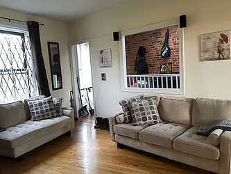 Rented by Metropolitan Realty