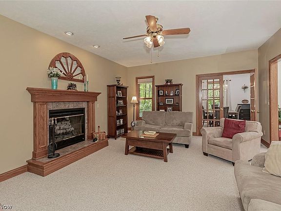 4th image of 11800 Wellesley Ln