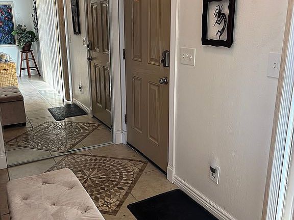 4th image of 1716 Swanson Ave APT 9-2