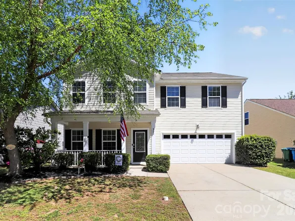 903 Traditions Park Dr, Pineville, NC 28134