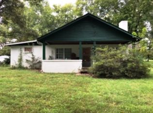 183 Meadow Ln, Ona, WV 25545