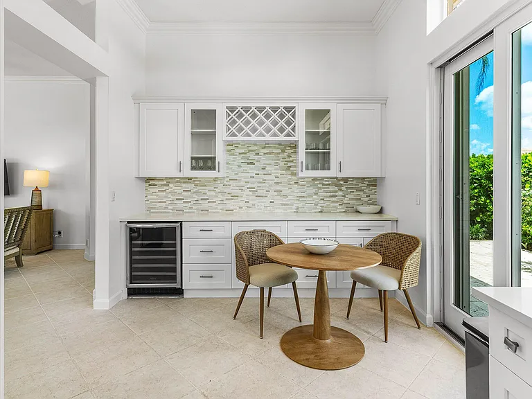 116 Coral Cay Dr — Photo 12
