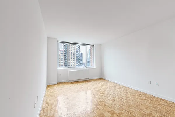 Rented by The Dermot Realty Management Company | media 27