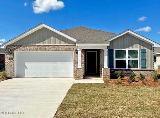 10119 Woodbury Dr, Gulfport, MS 39503