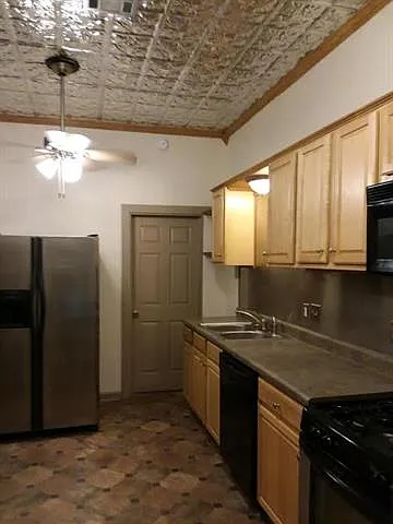 7736 Sycamore St — Photo 2