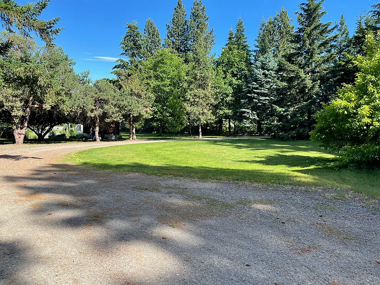 1460 Country Club Rd — Photo 5