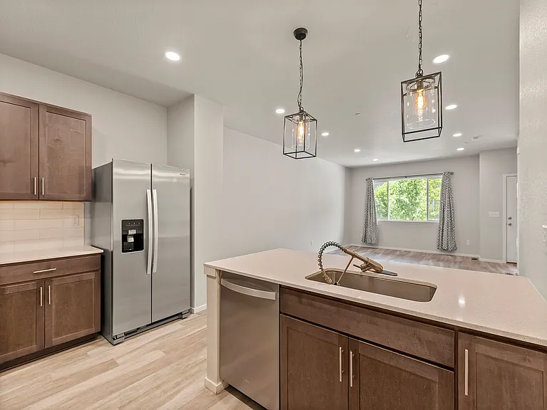 2726 Barnstormer St #4 — Photo 4