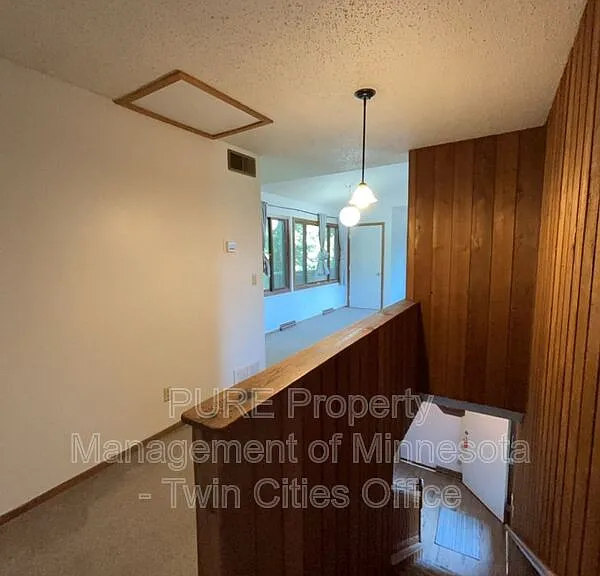 1514 N Timber Rdg — Photo 7