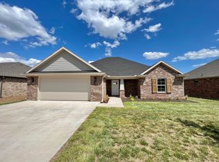 950 Arden St, Springdale, AR 72762