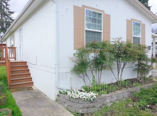 12450 SW Fischer Rd, Portland, OR 97224