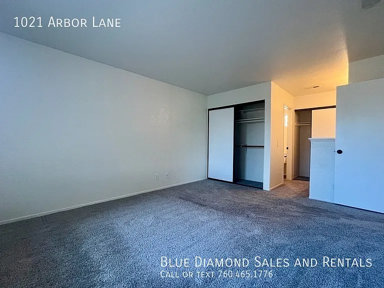 1021 Arbor Ln — Photo 23