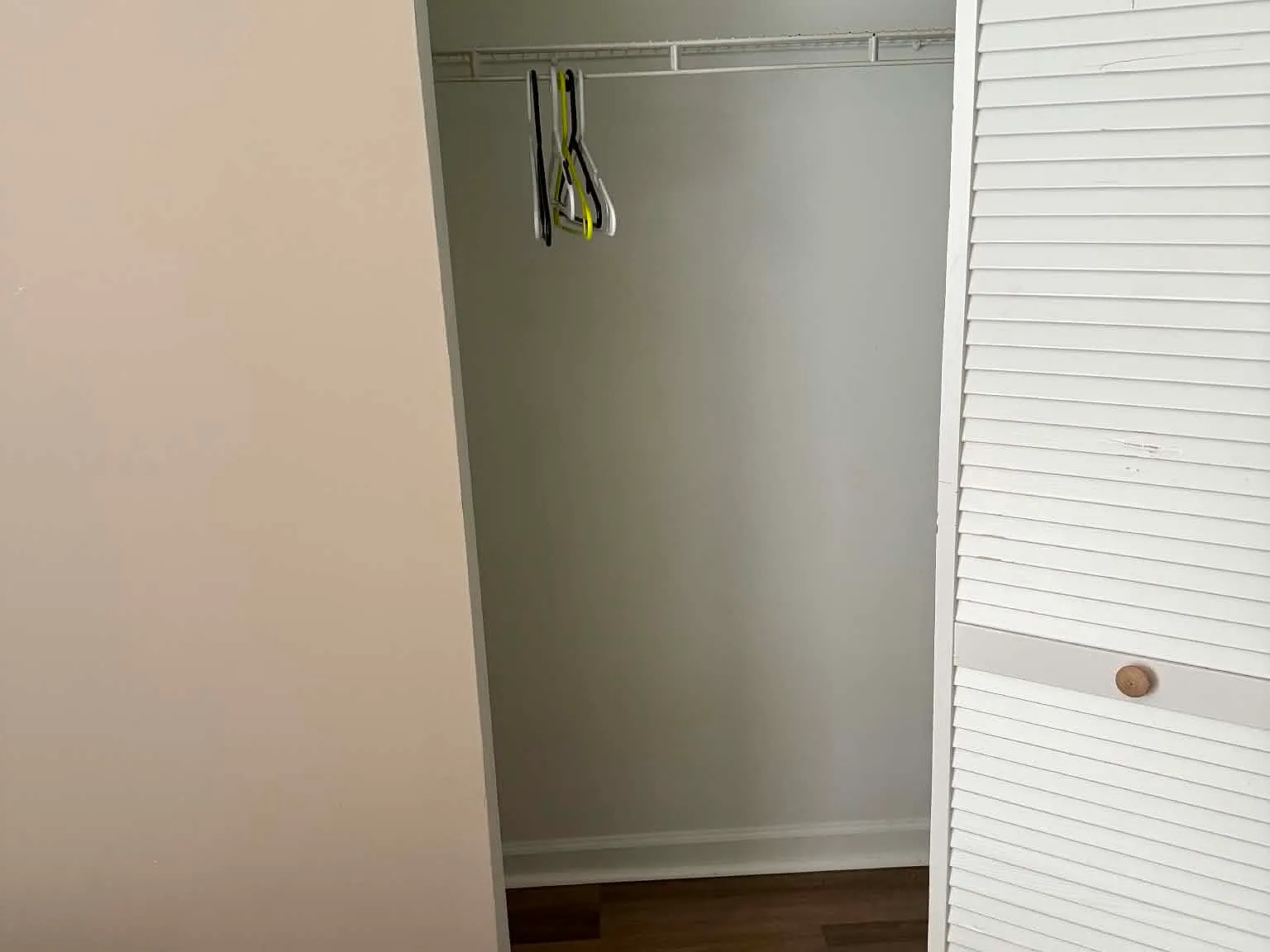 3 bed, 1325 sqft, $800 — Photo 4