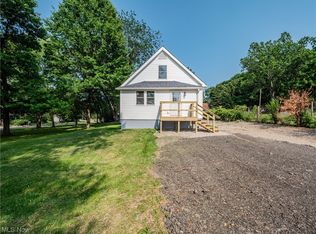 4525 Dunton Rd, Lorain, OH 44055