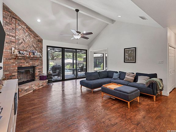 2nd image of 4300 SPANISH OAK