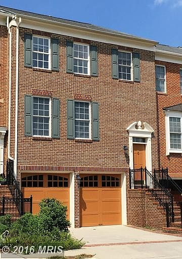 1st image of 104 Monroe Mills Ln