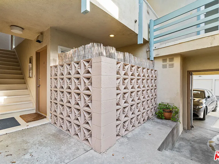 7712 Paseo Del Rey #4 — Photo 16