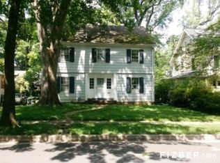 6910 Ridgewood Ave, Chevy Chase, MD 20815